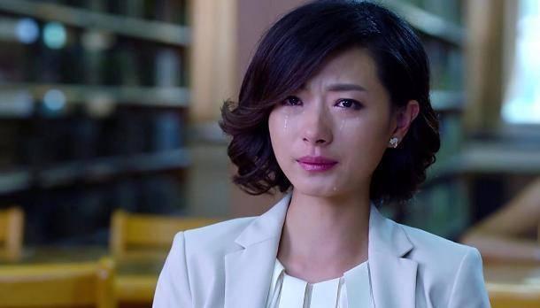 万茜自爆一年潜七次 网曝热门事件劲爆视频在线观看,劲爆视频事件引发热议